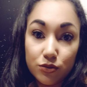 Meet your Posher, Abigail